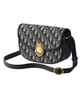 DIO Medaillon Flap Bag